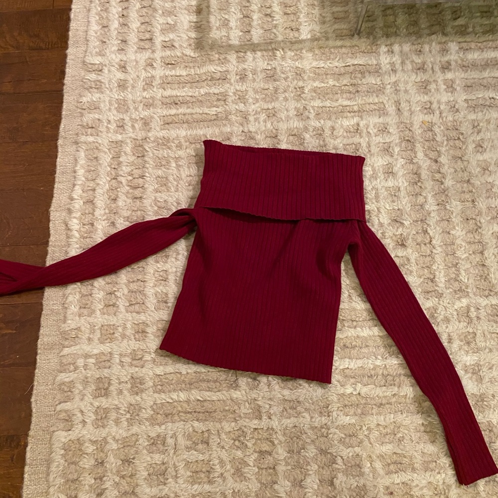 Lulu’s off the shoulder sweater
